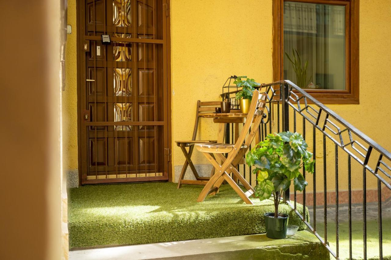 Emerald At Apartmán Budapešť