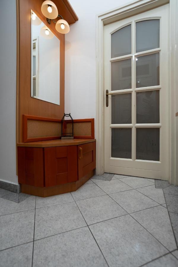 Emerald With Free Parking Budapest